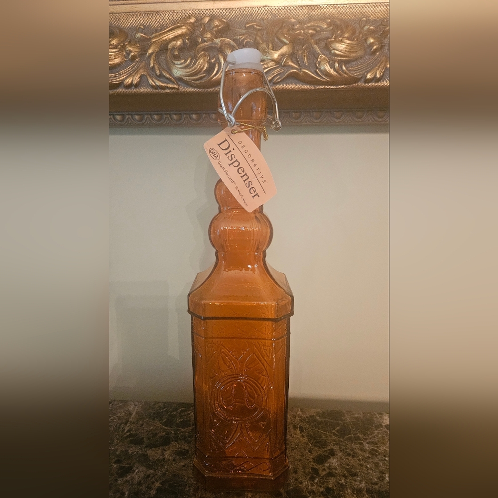 NWT Grand Howard  Glass Bottle Dispenser Bric Orange